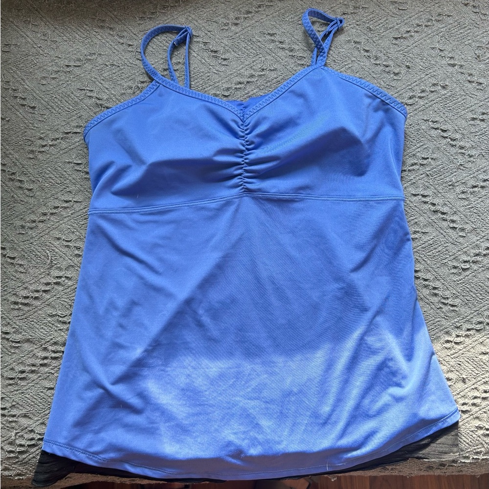 HANDFUL Multi use women’s swim/yoga top. Blue size SMALL
